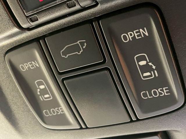 アルファードS“TYPE GOLDIII” 内装他