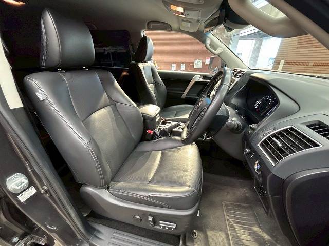 トヨタ ランドクルーザープラドの画像8