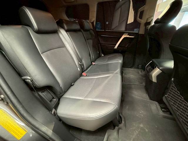 トヨタ ランドクルーザープラドの画像9
