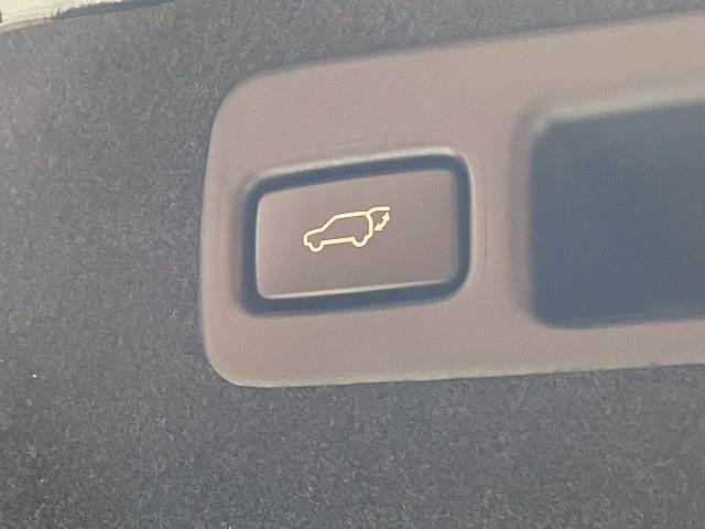 ハリアーPREMIUM 内装他