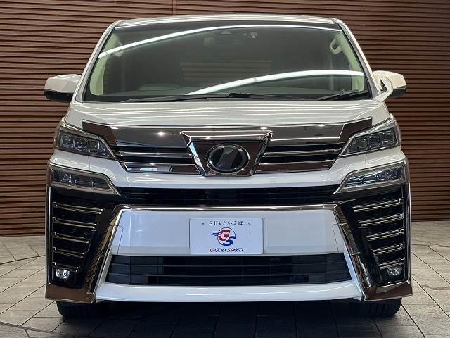 トヨタ ヴェルファイアの画像17