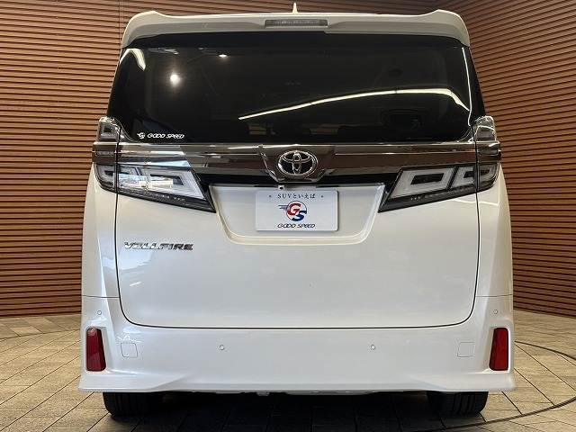 トヨタ ヴェルファイアの画像19