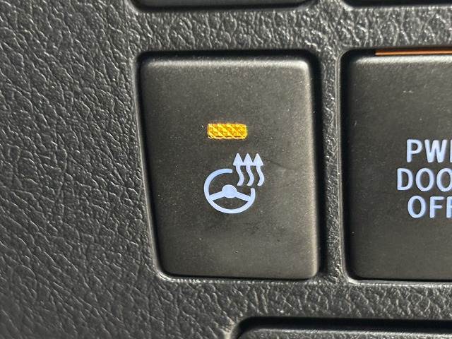 トヨタ アルファードの画像16