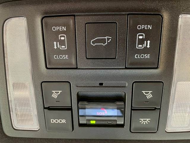 ヴォクシーS-Z 内装他