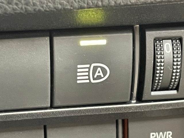 トヨタ ヴォクシーの画像16