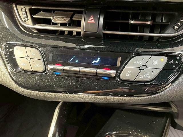 トヨタ&nbsp;C-HRの画像12