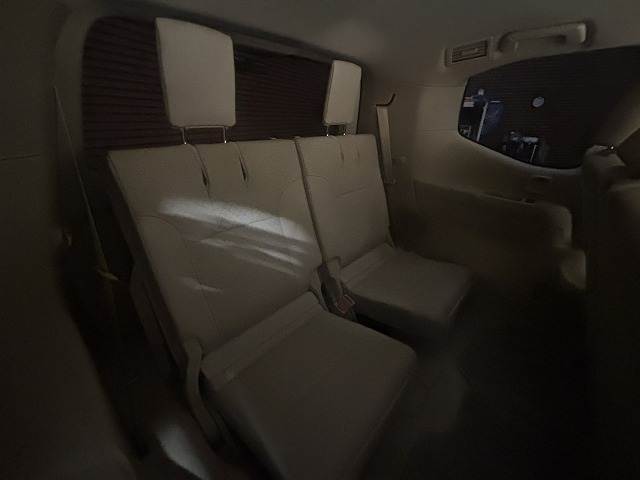 トヨタ ランドクルーザー300系の画像9