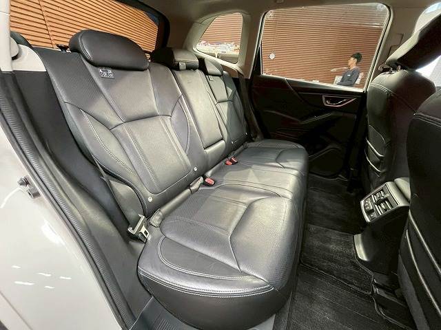 スバル フォレスターの画像9