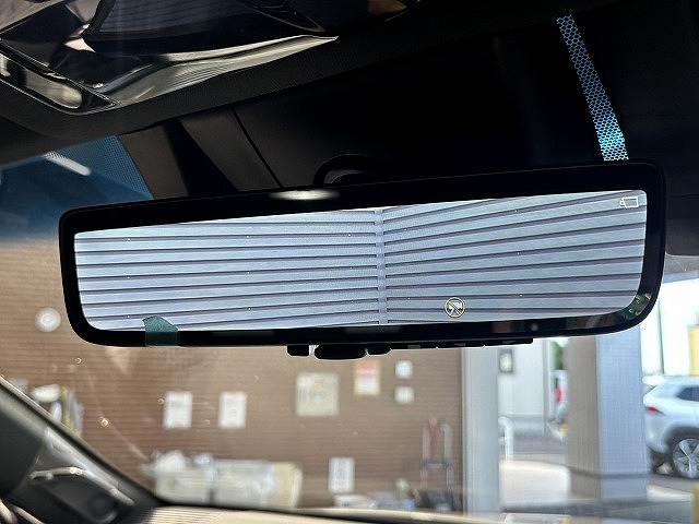 ハリアーハイブリッドZ 内装他