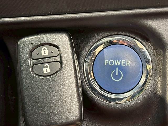 アクアCrossover 内装他