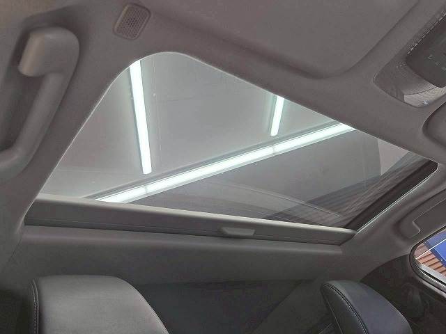 プリウスZ 内装他