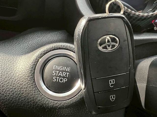 トヨタ&nbsp;ヤリスの画像5