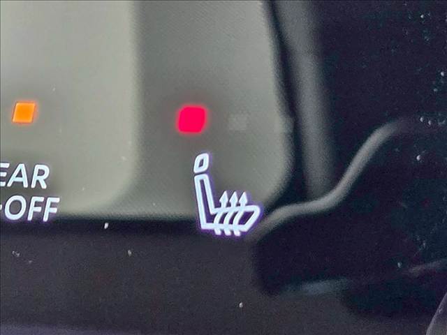 セレナe-POWER LUXION 7人乗り 内装他