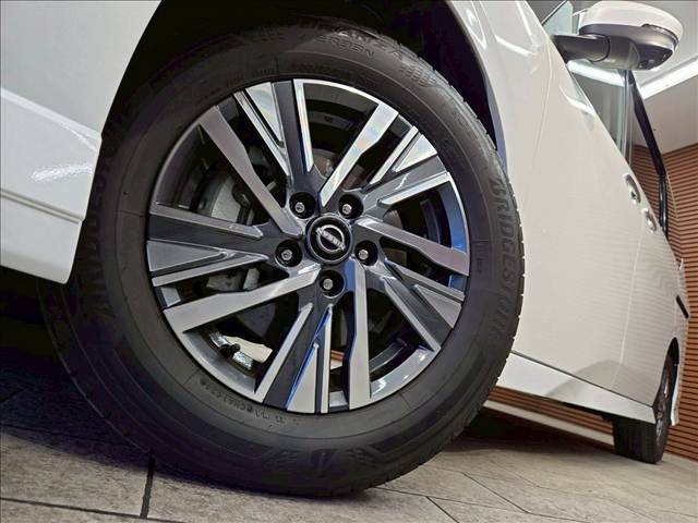 日産 セレナの画像11