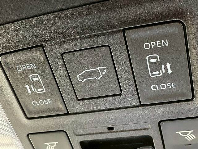 ノアハイブリッドS-Z 内装他