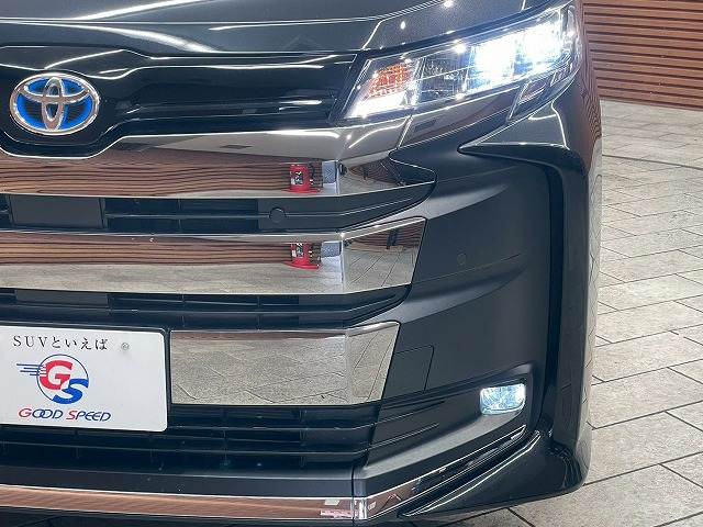 トヨタ ノアハイブリッドの画像10
