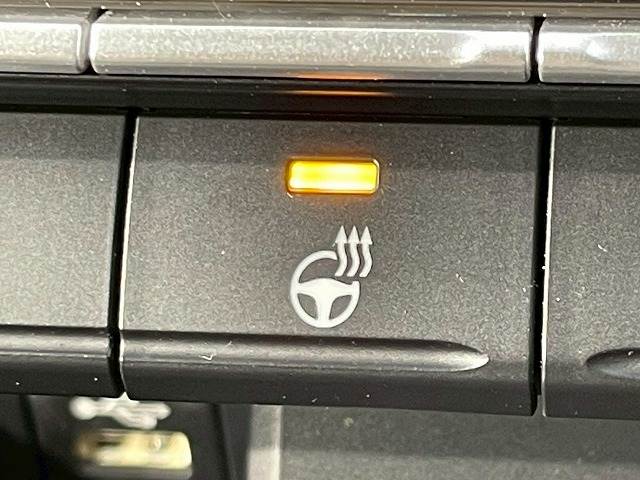 トヨタ ノアハイブリッドの画像16