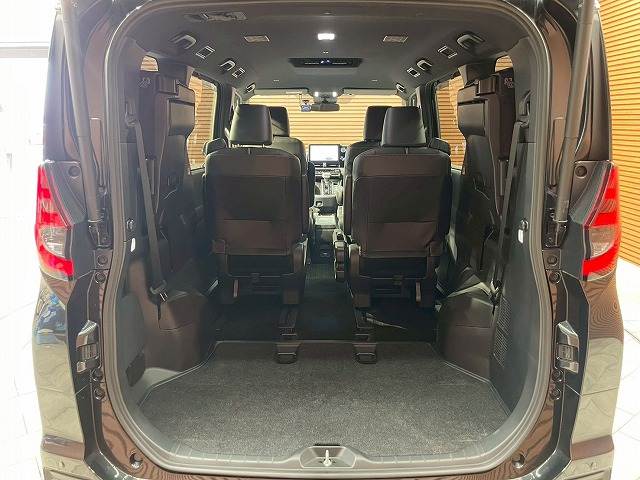 トヨタ ノアハイブリッドの画像20