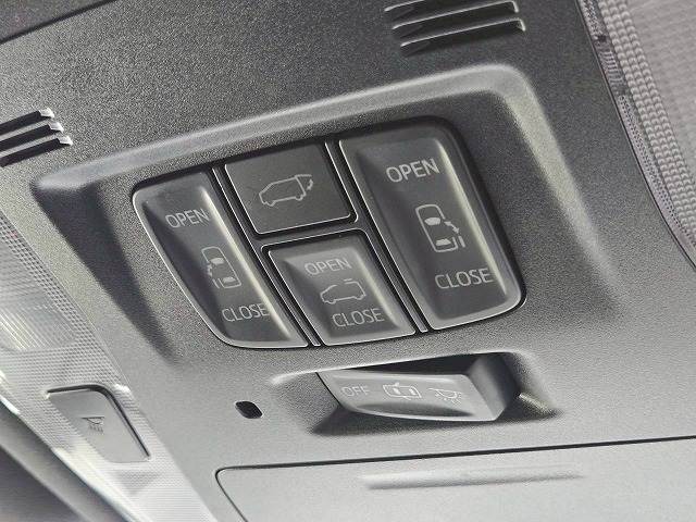 トヨタ ヴェルファイアの画像6