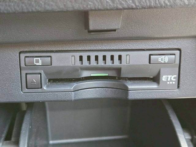 トヨタ ヴェルファイアの画像15