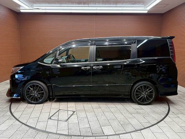 トヨタ ノアの画像18