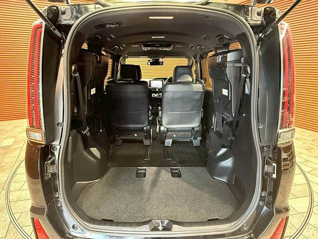 トヨタ ノアの画像20