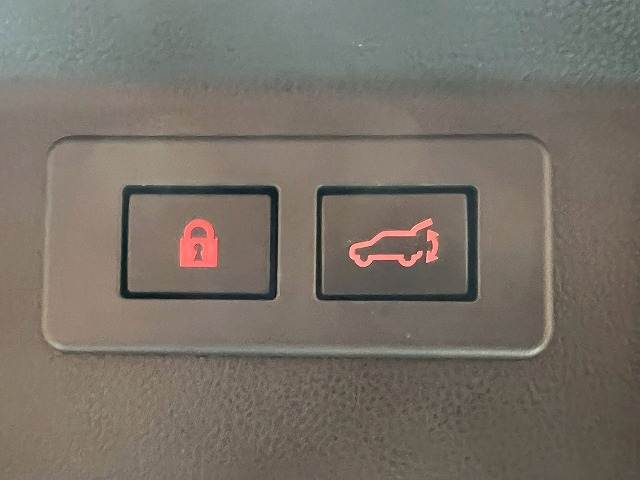 スバル フォレスターの画像16