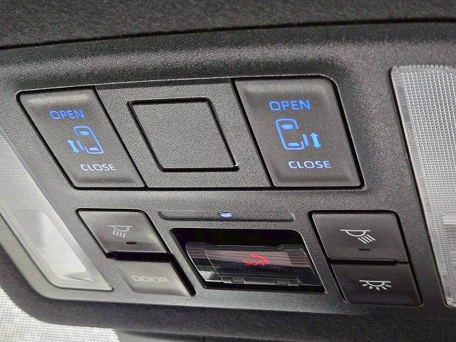 ノアハイブリッドS-Z 内装他