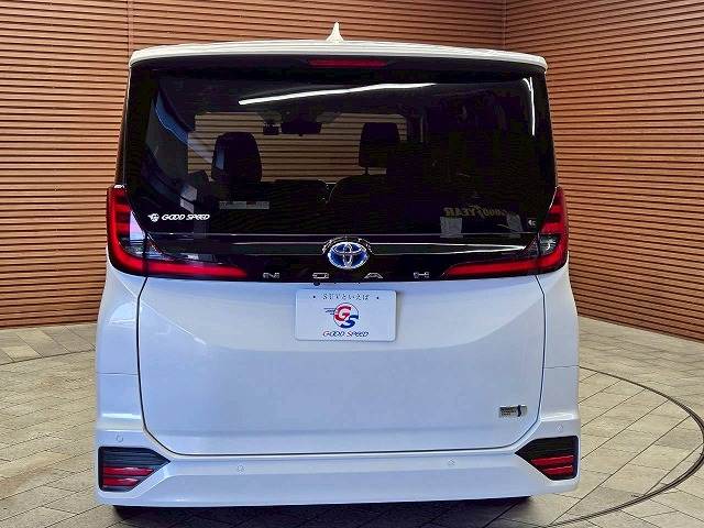 トヨタ&nbsp;ノアハイブリッドの画像19