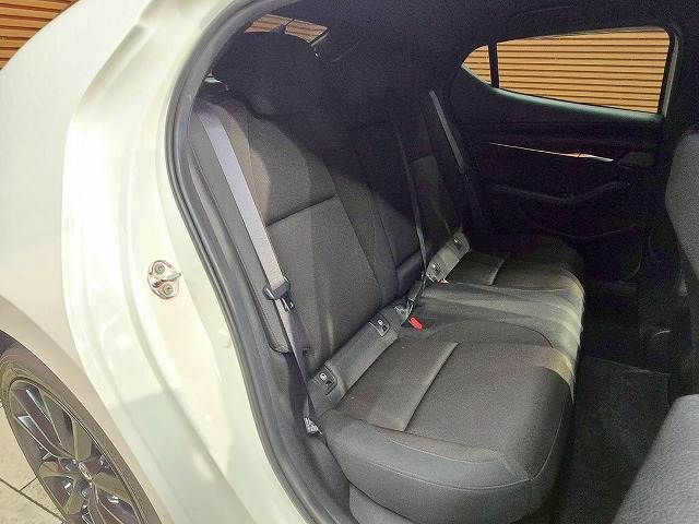 マツダ MAZDA3 FASTBACKの画像9