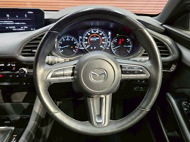 マツダ MAZDA3 FASTBACKの画像13