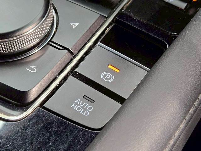 マツダ MAZDA3 FASTBACKの画像16