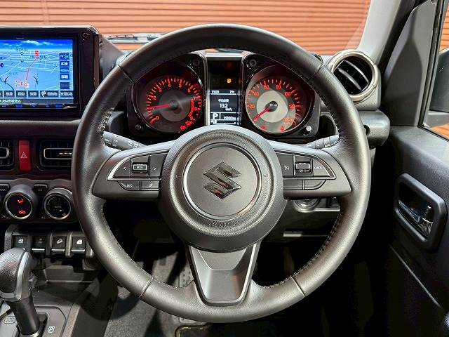 スズキ ジムニーの画像13