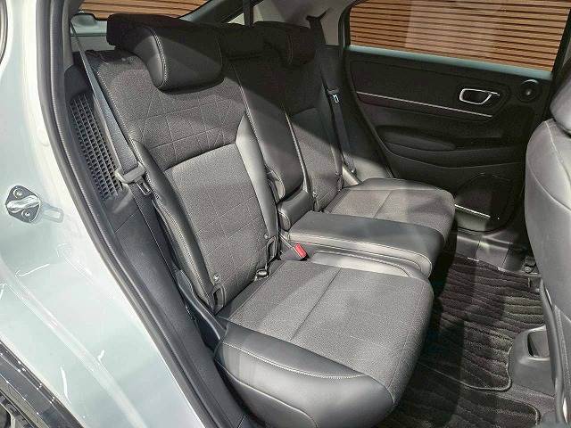 ホンダ ヴェゼルハイブリッドの画像9