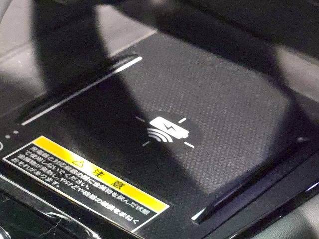 ホンダ ヴェゼルハイブリッドの画像16