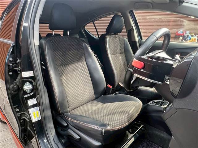 トヨタ&nbsp;アクアの画像8