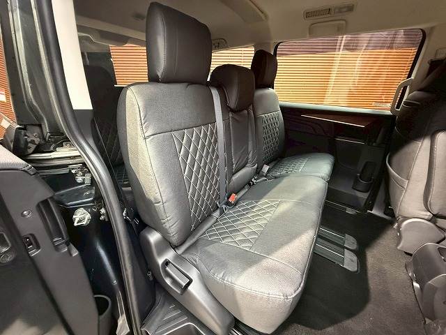 三菱&nbsp;デリカD5の画像9