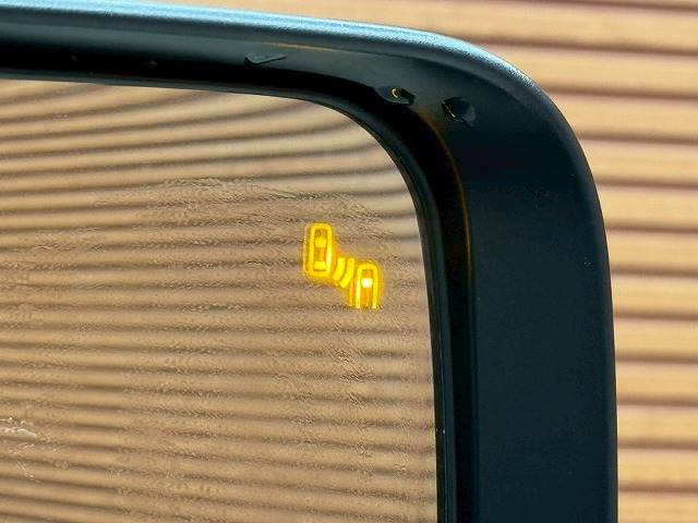 三菱&nbsp;デリカD5の画像15