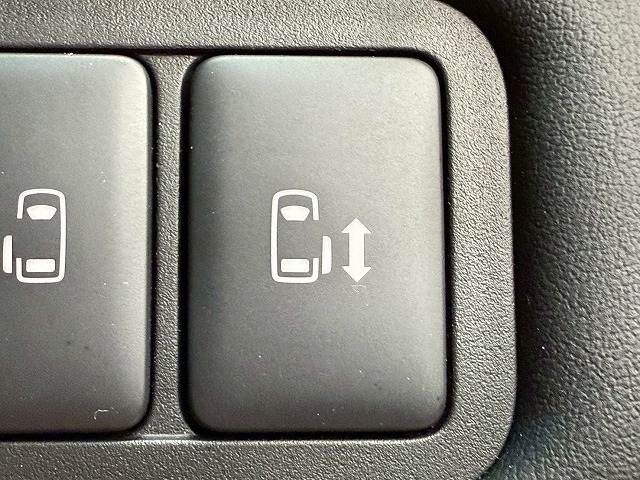 三菱&nbsp;デリカD5の画像5