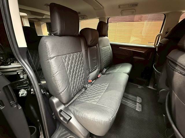 三菱&nbsp;デリカD5の画像8