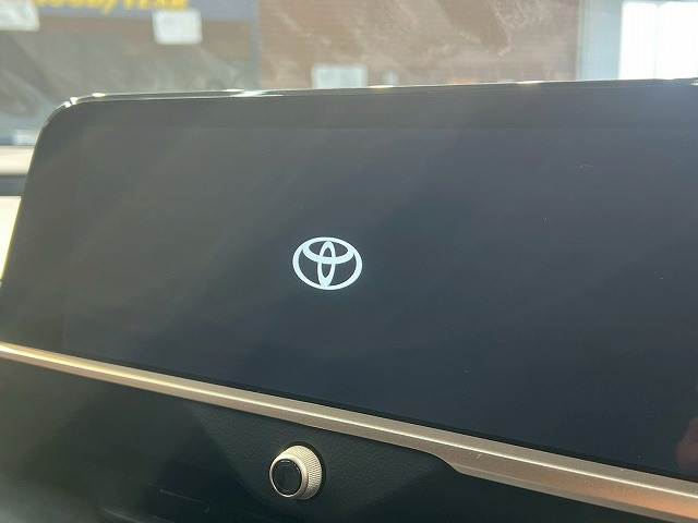 クラウンクロスオーバーG “Advanced・Leather Package” 内装他