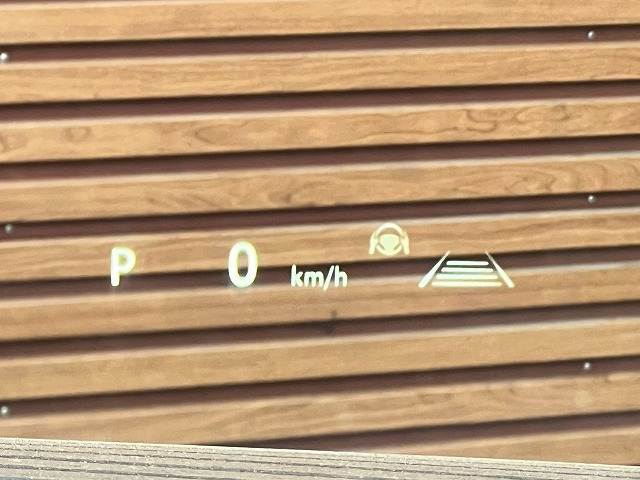 クラウンクロスオーバーG “Advanced・Leather Package” 内装他