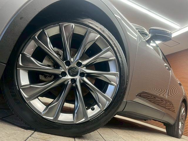 トヨタ クラウンクロスオーバーの画像11