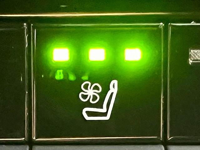 トヨタ クラウンクロスオーバーの画像15