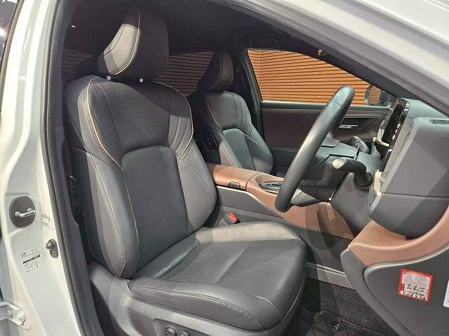 トヨタ クラウンクロスオーバーの画像8