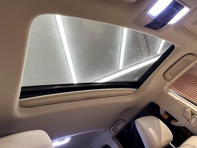 ランドクルーザープラドTX“Lパッケージ” 内装他