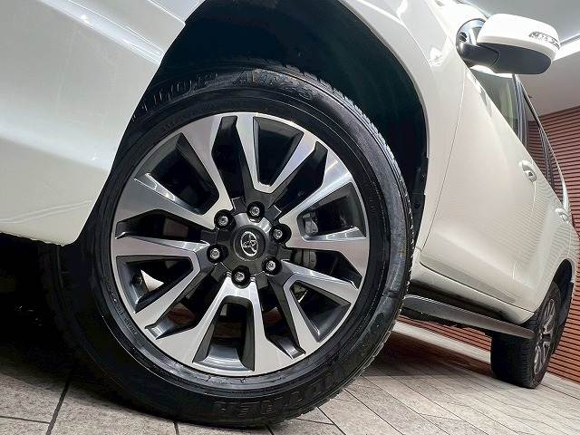 トヨタ ランドクルーザープラドの画像11