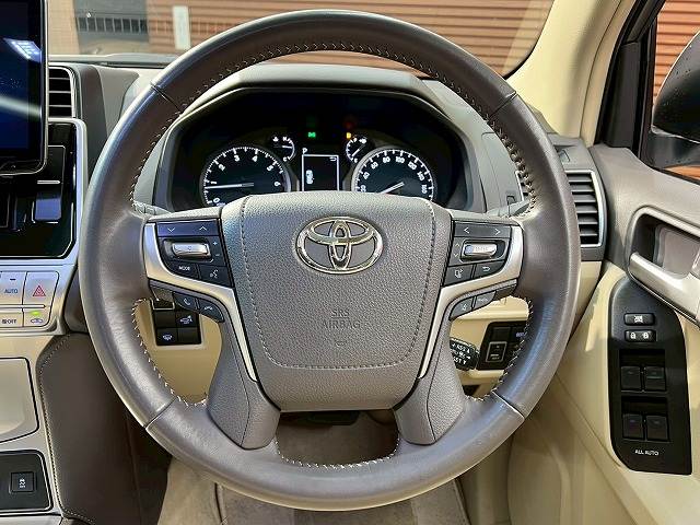 トヨタ ランドクルーザープラドの画像13