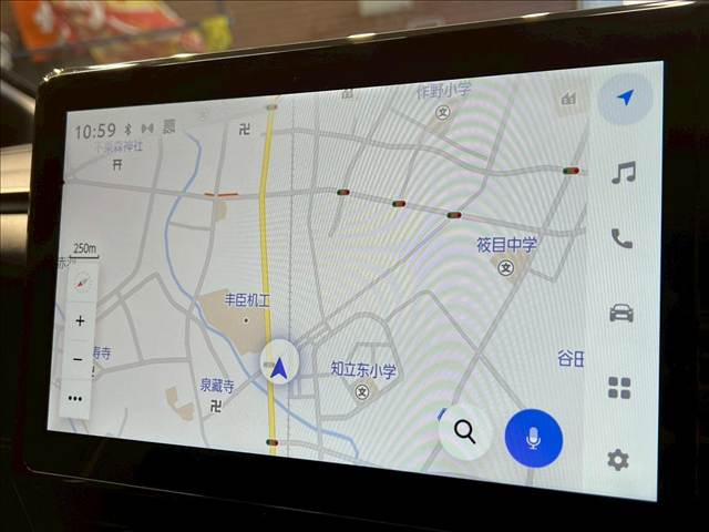 トヨタ&nbsp;ヴォクシーの画像3