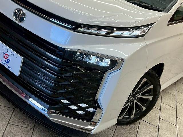 トヨタ&nbsp;ヴォクシーの画像11